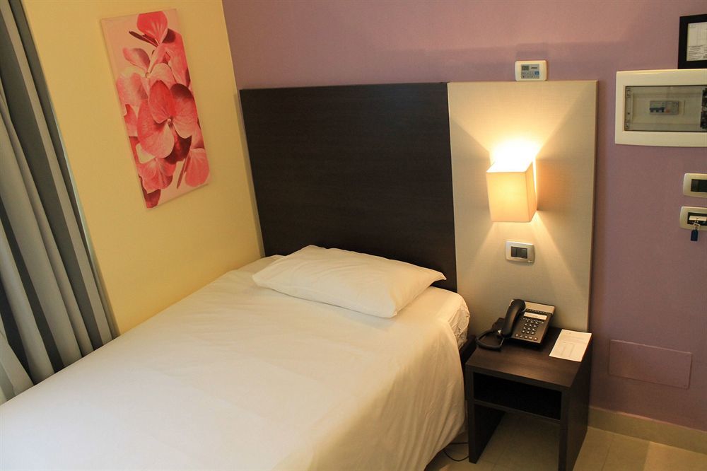 טיבולי Idria Hotel מראה חיצוני תמונה