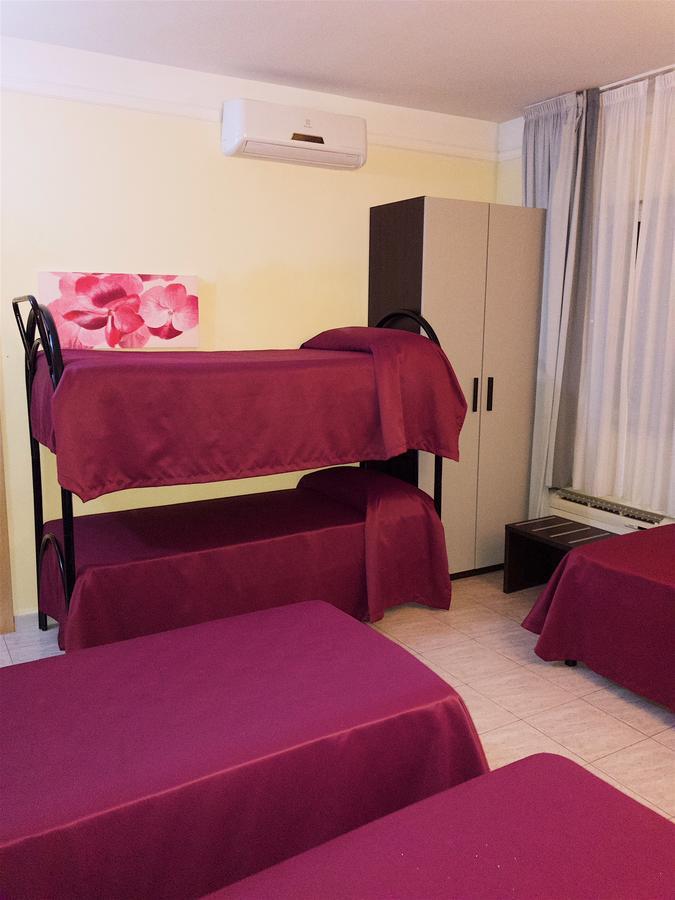 טיבולי Idria Hotel מראה חיצוני תמונה