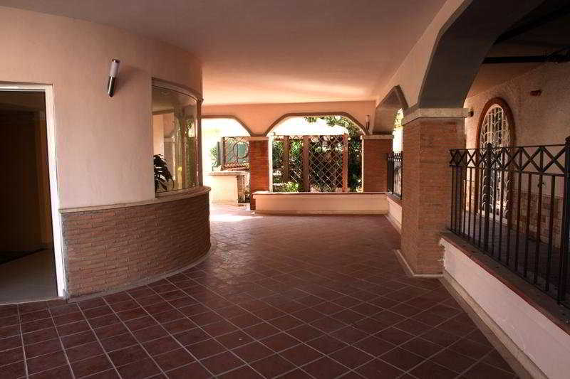 טיבולי Idria Hotel מראה חיצוני תמונה