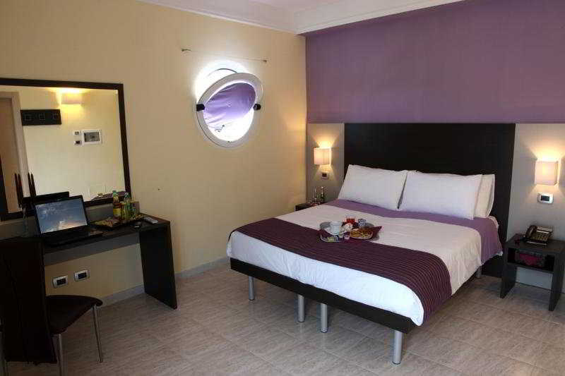 טיבולי Idria Hotel מראה חיצוני תמונה