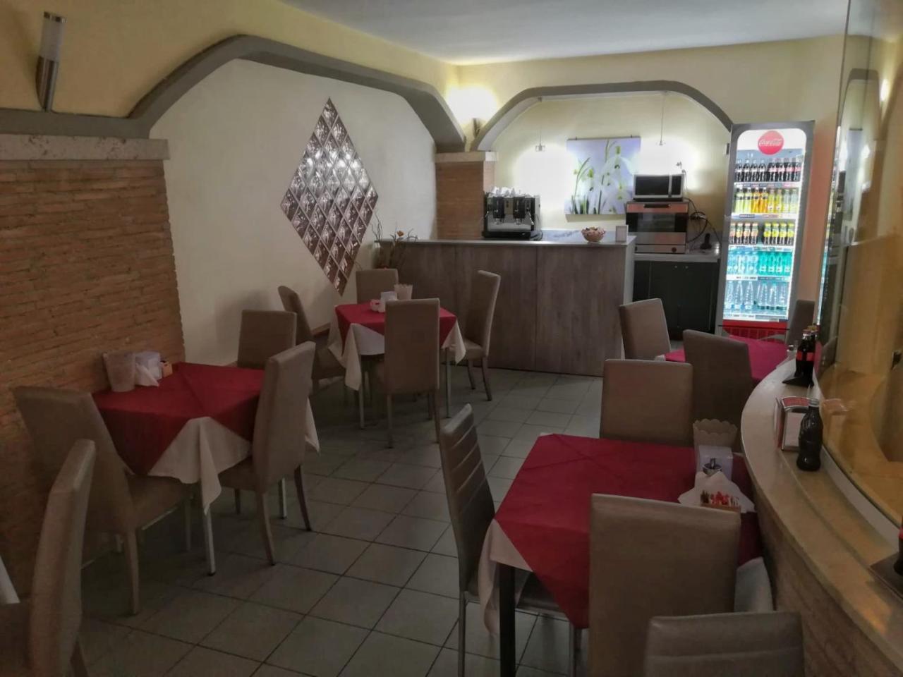 טיבולי Idria Hotel מראה חיצוני תמונה